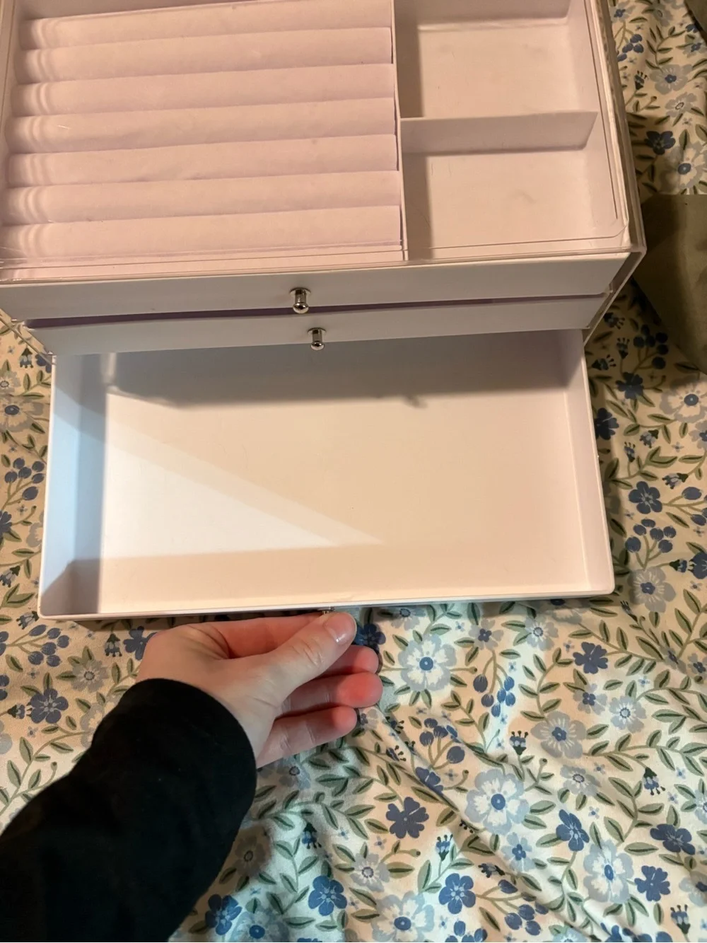 White Acrylic Jewelry Organizer Box with Clear Lid